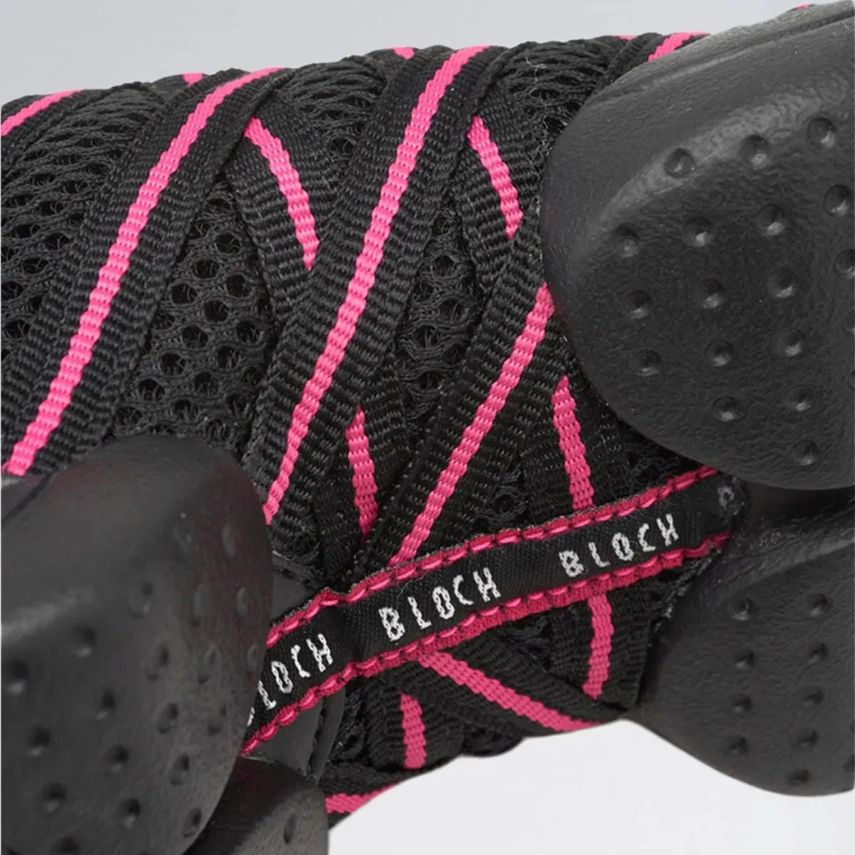 Bloch L524 Criss Cross Mesh Sneakers