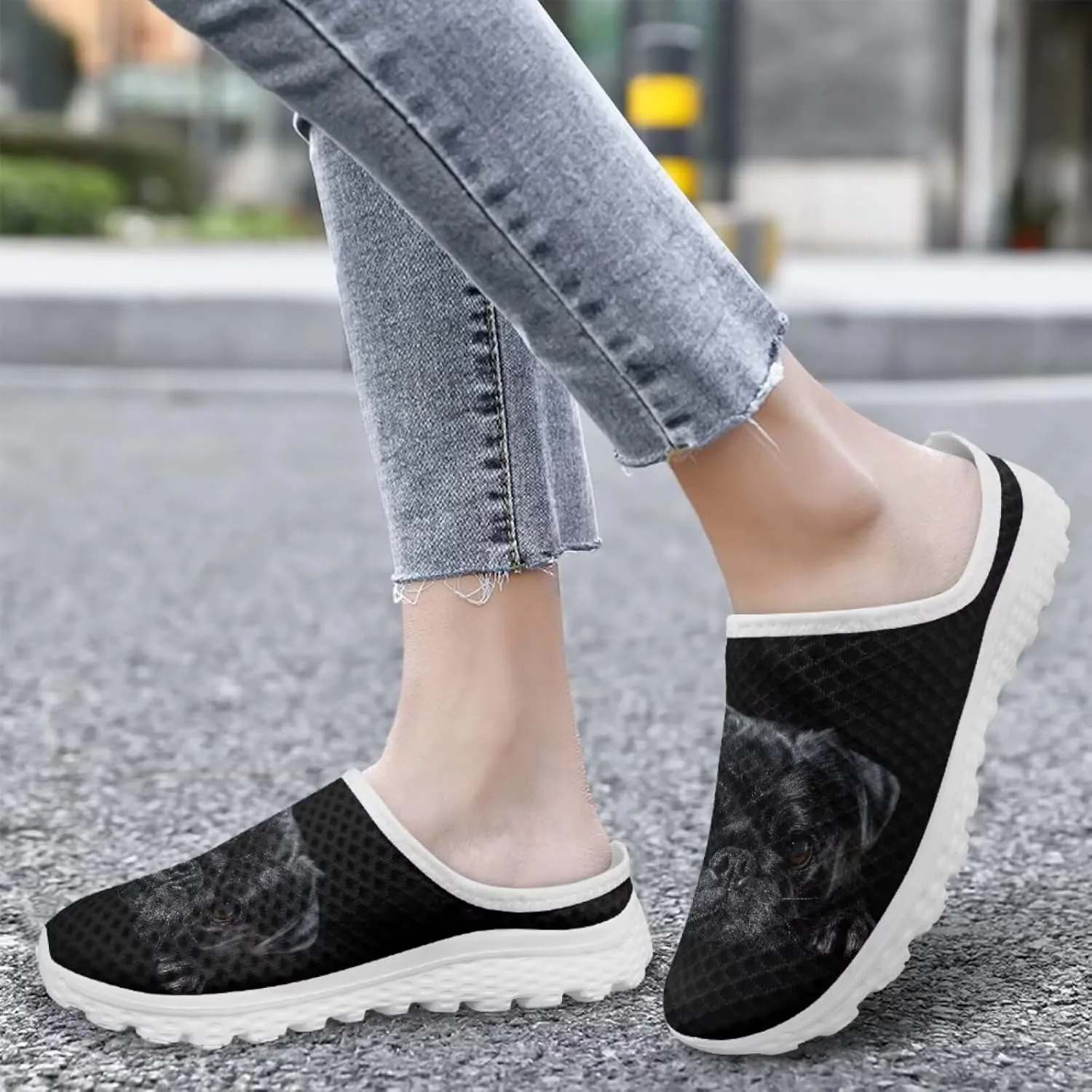 Dog Print Womens Mules Slip on Sneaker Round Toe Classic Garden Clogs Low Top Loafers Tennis Shoes