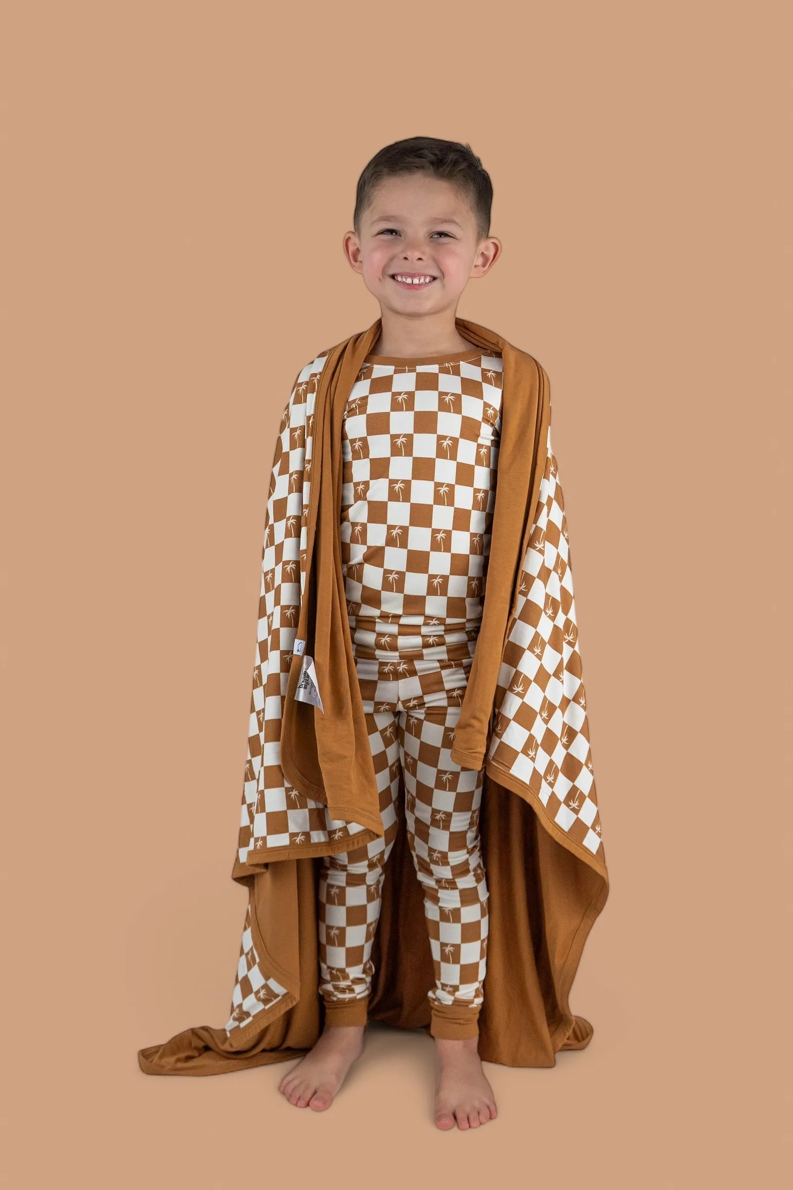 EXCLUSIVE SANDY BEACH CHECKERS DREAM BLANKET