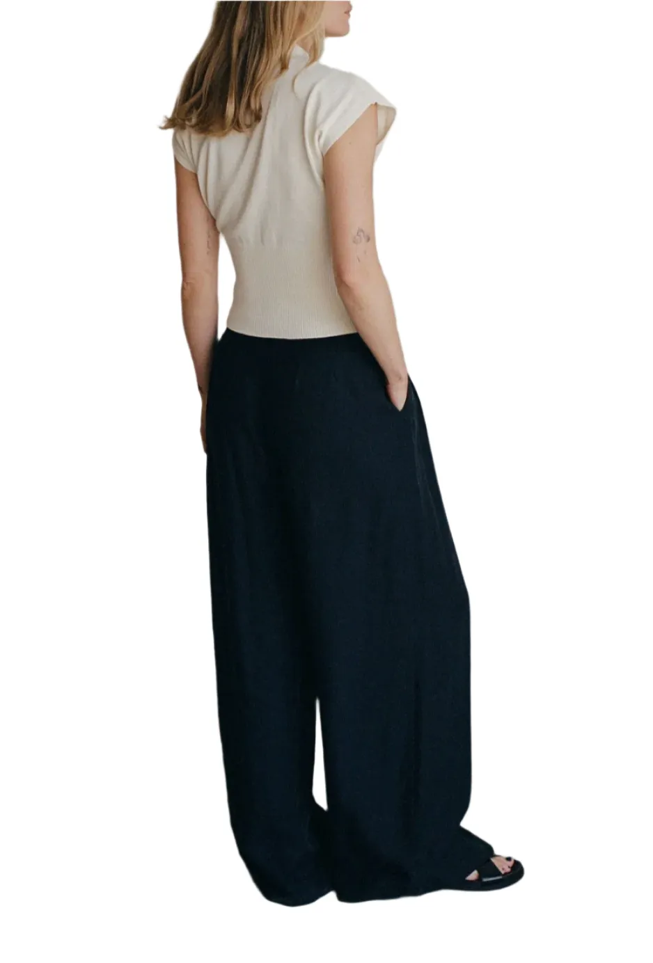 Harper Sleeveless Mock Neck Sweater