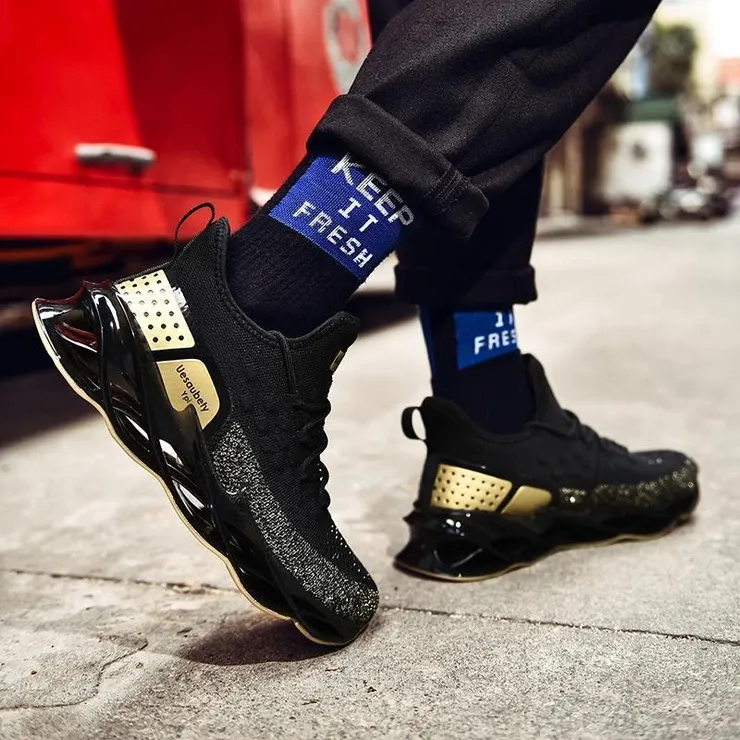 High Quality Fashion Blade Bottom Sneakers