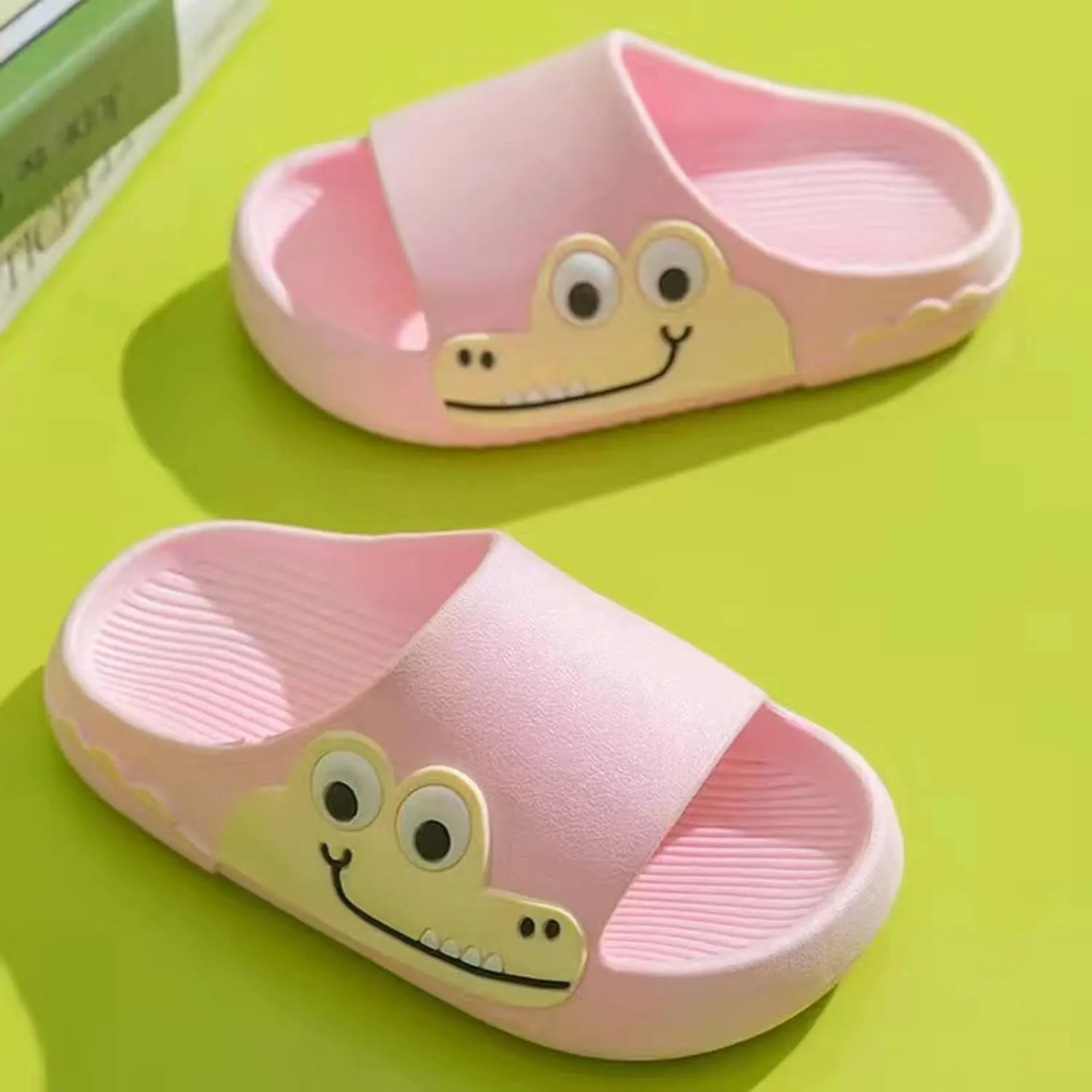 Kids Summer Beach Outdoor Breathable Non Slip Soft Thick Bottom Slides Slippers Cute Garden Slippers for Girls
