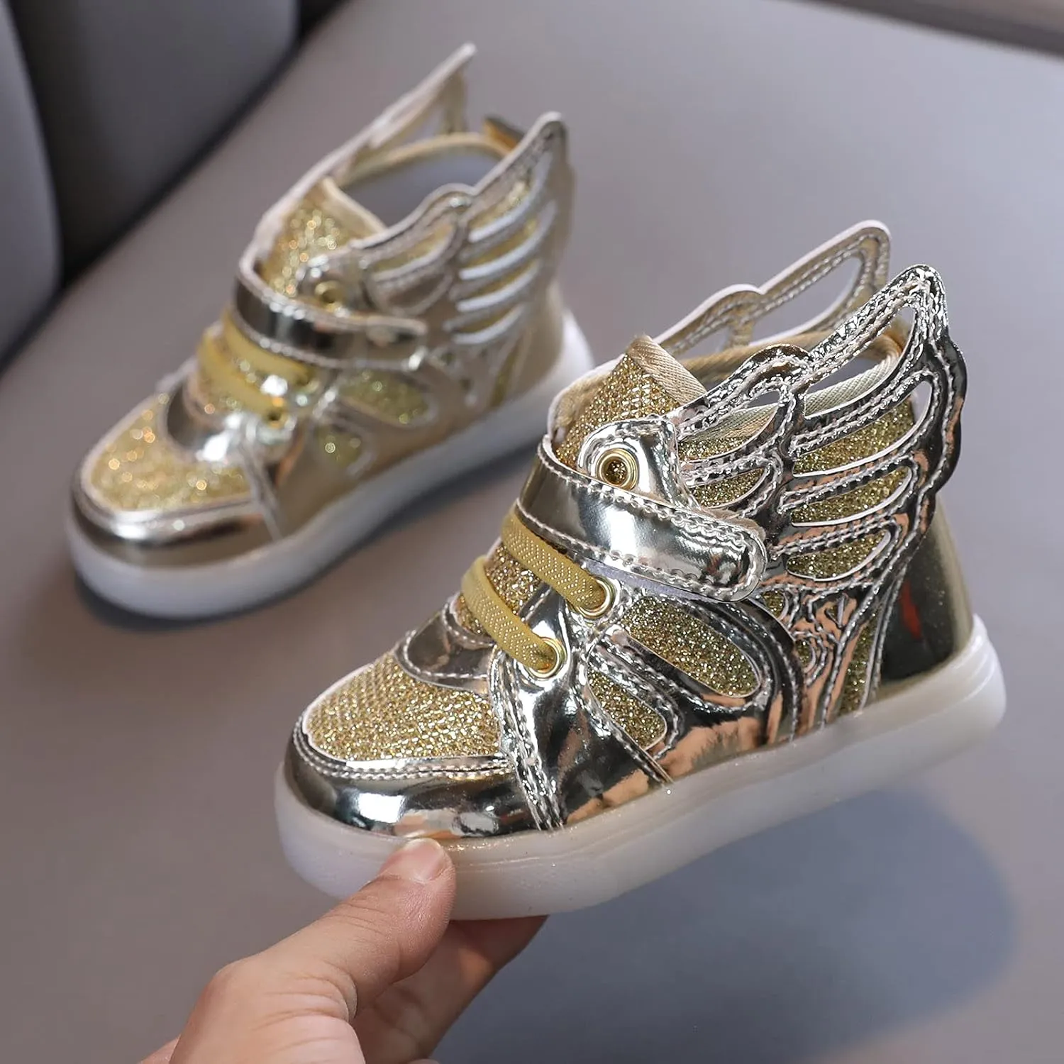Light Children Baby Girls Sport Luminous Shoes Bling Kids Sneakers Led Baby Shoes Toddlers Shoes Boys (Gold, 5.5-6Years)
