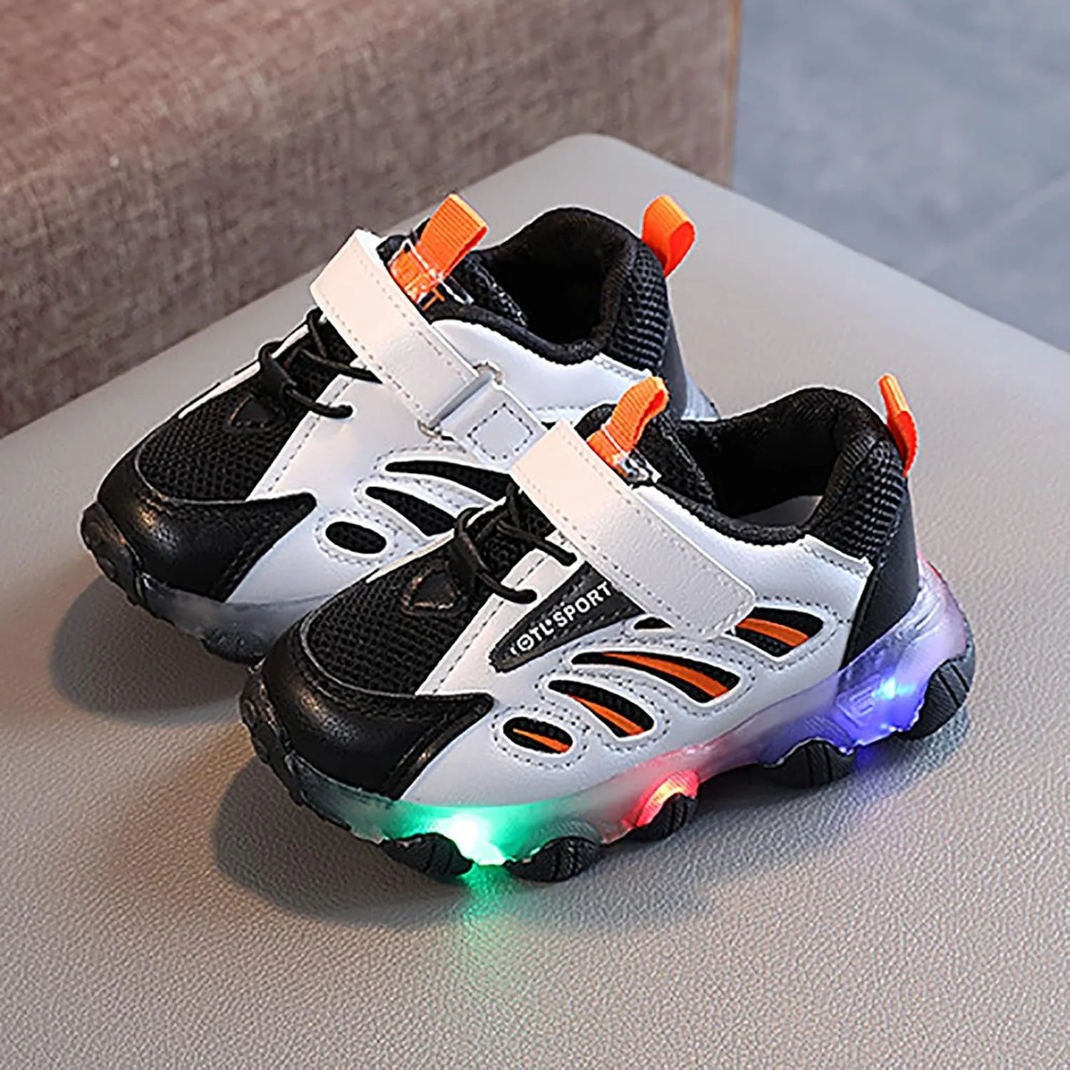 Light Shoes Kids Sneakers Baby Girls Led Sport Children Luminous Bling Baby Shoes Black Shoes (Black, 4.5-5 Years)
