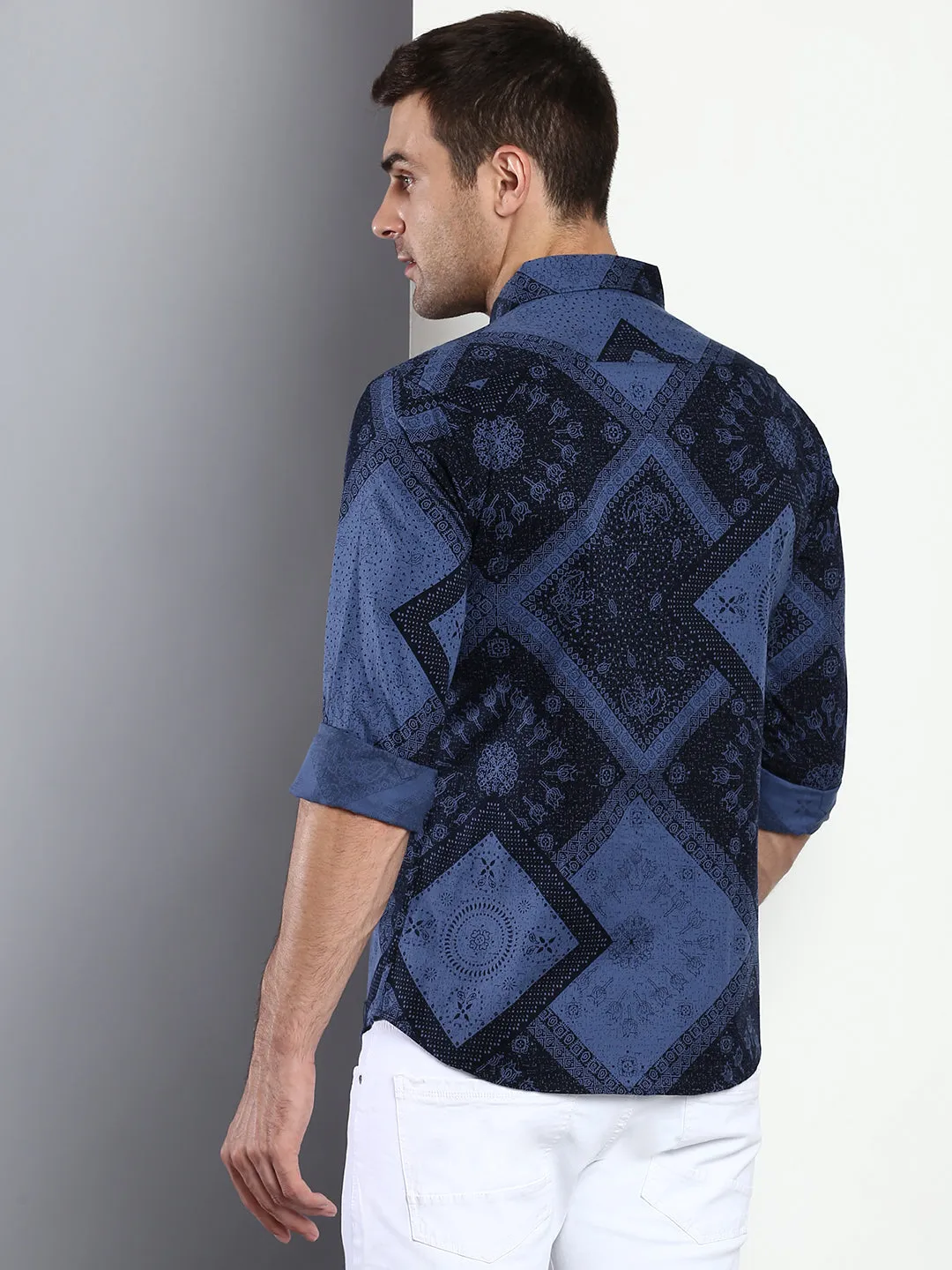 Men's Abstract Print Navy Slim Fit Cotton Casual Shirt With Spread Collar & Full Sleeves
