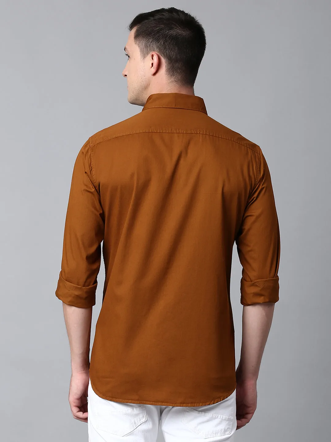 Men's Solid Brown Slim Fit Casual Shirt With Button Down