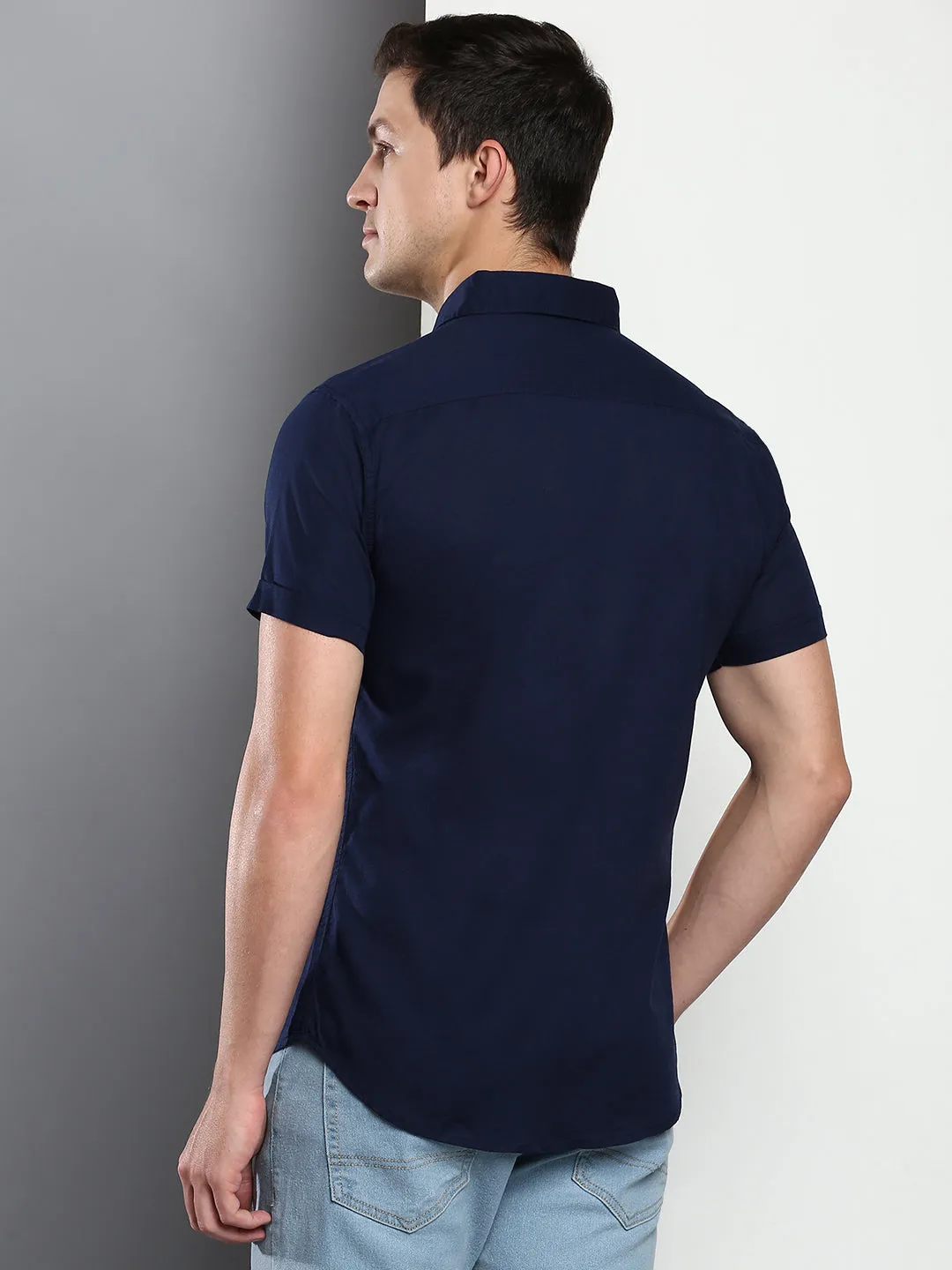 Men's Solid Navy Slim Fit Cotton Linen Casual Shirt With Spread Collar & Half Sleeves