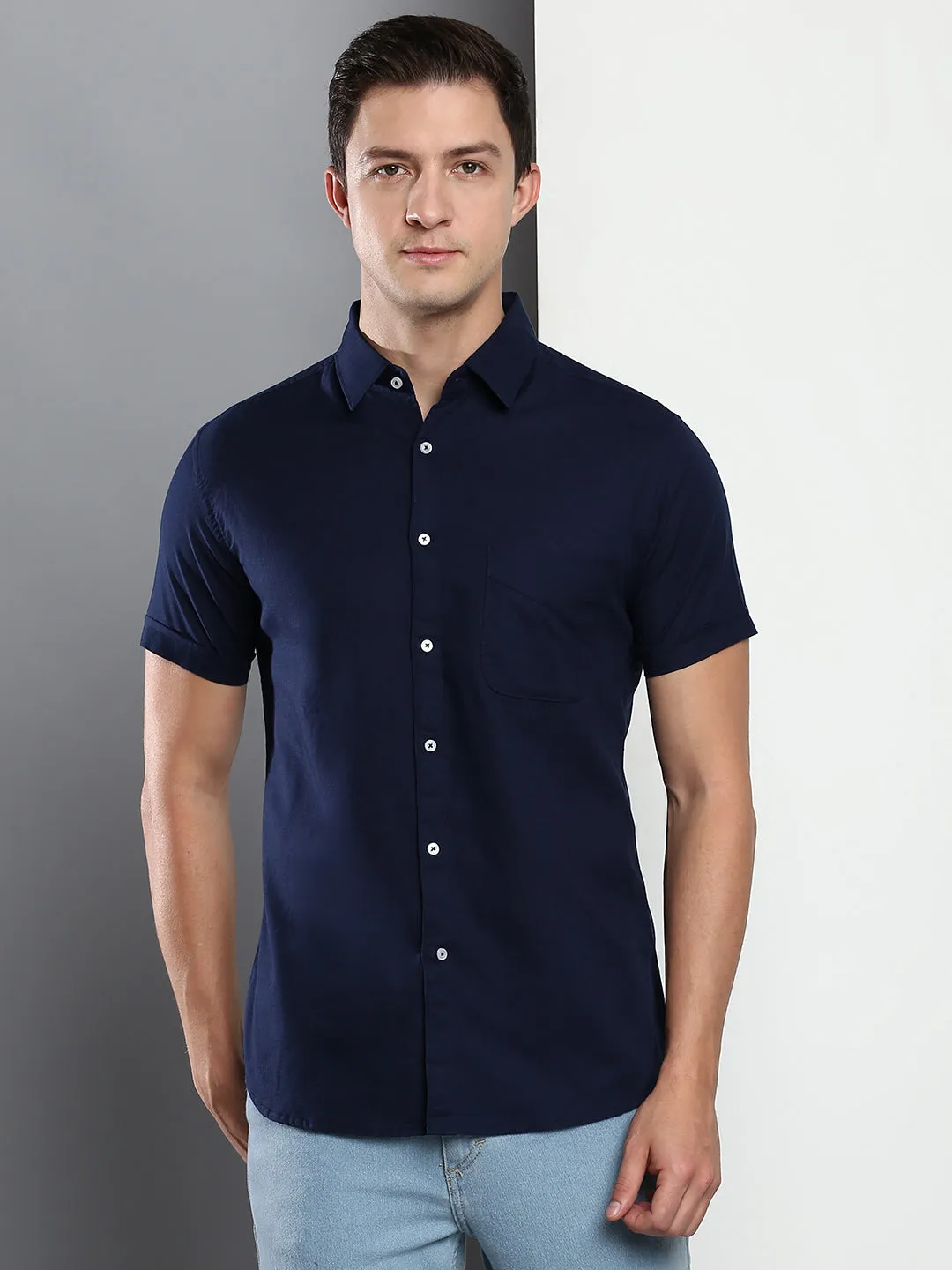 Men's Solid Navy Slim Fit Cotton Linen Casual Shirt With Spread Collar & Half Sleeves
