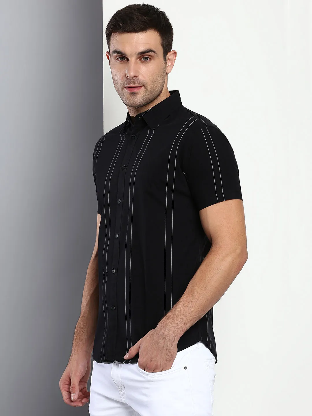 Men's Striped Black Slim Fit Cotton Casual Shirt With Spread Collar & Half Sleeves