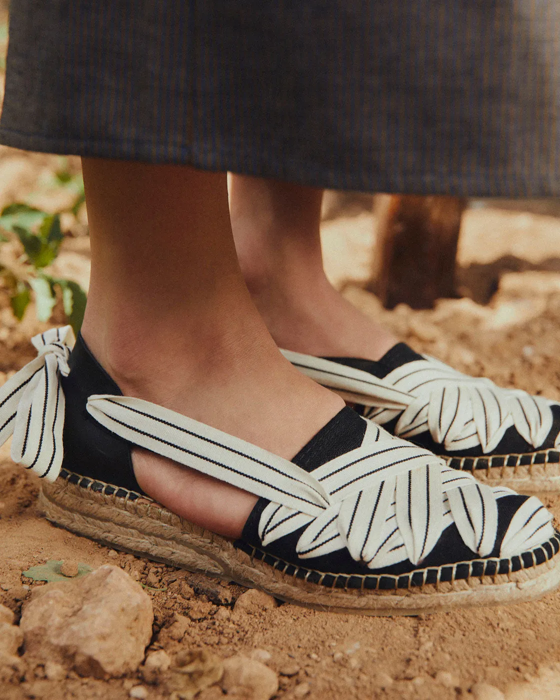 Naguisa Sukha Crudo Negro Espadrille