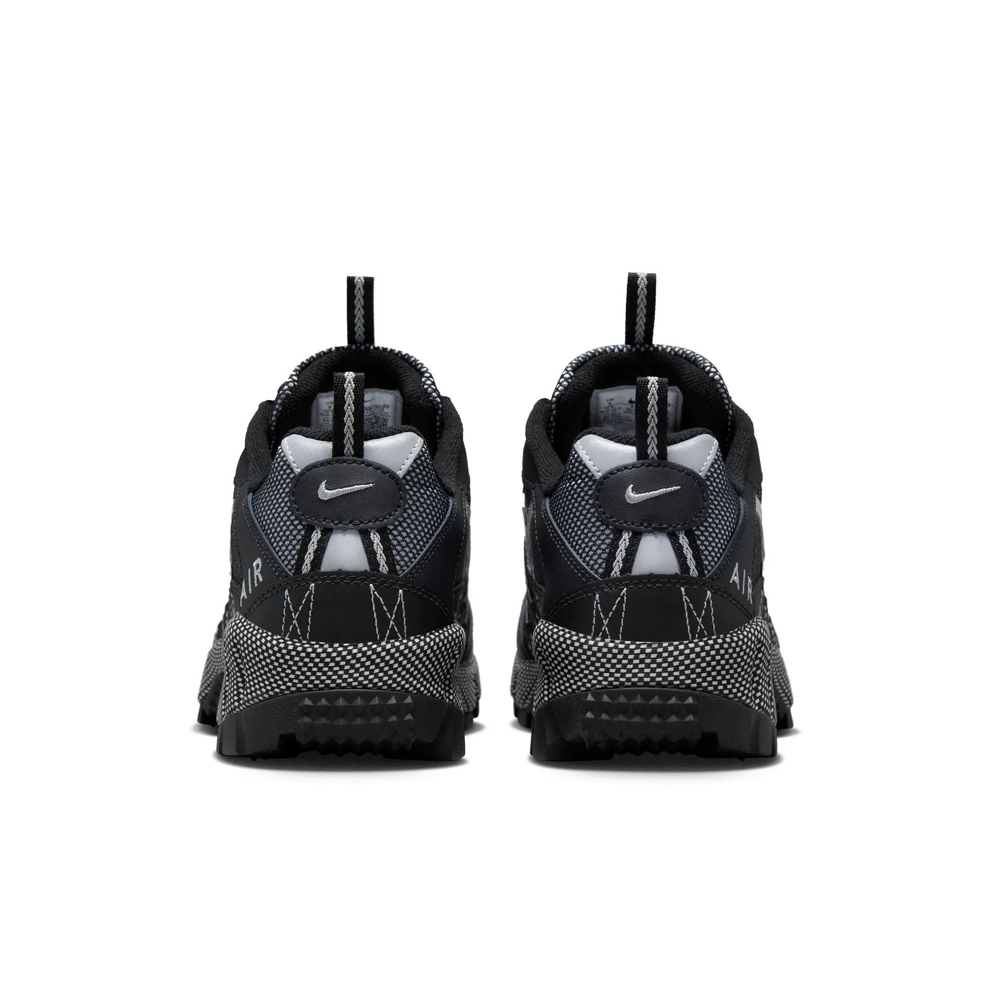 Nike - Men - Air Humara - Black/Metallic Silver