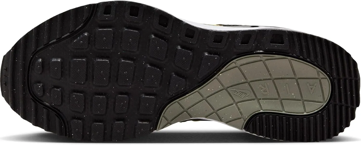 NIKE Men's Sneakers Track Shoe
