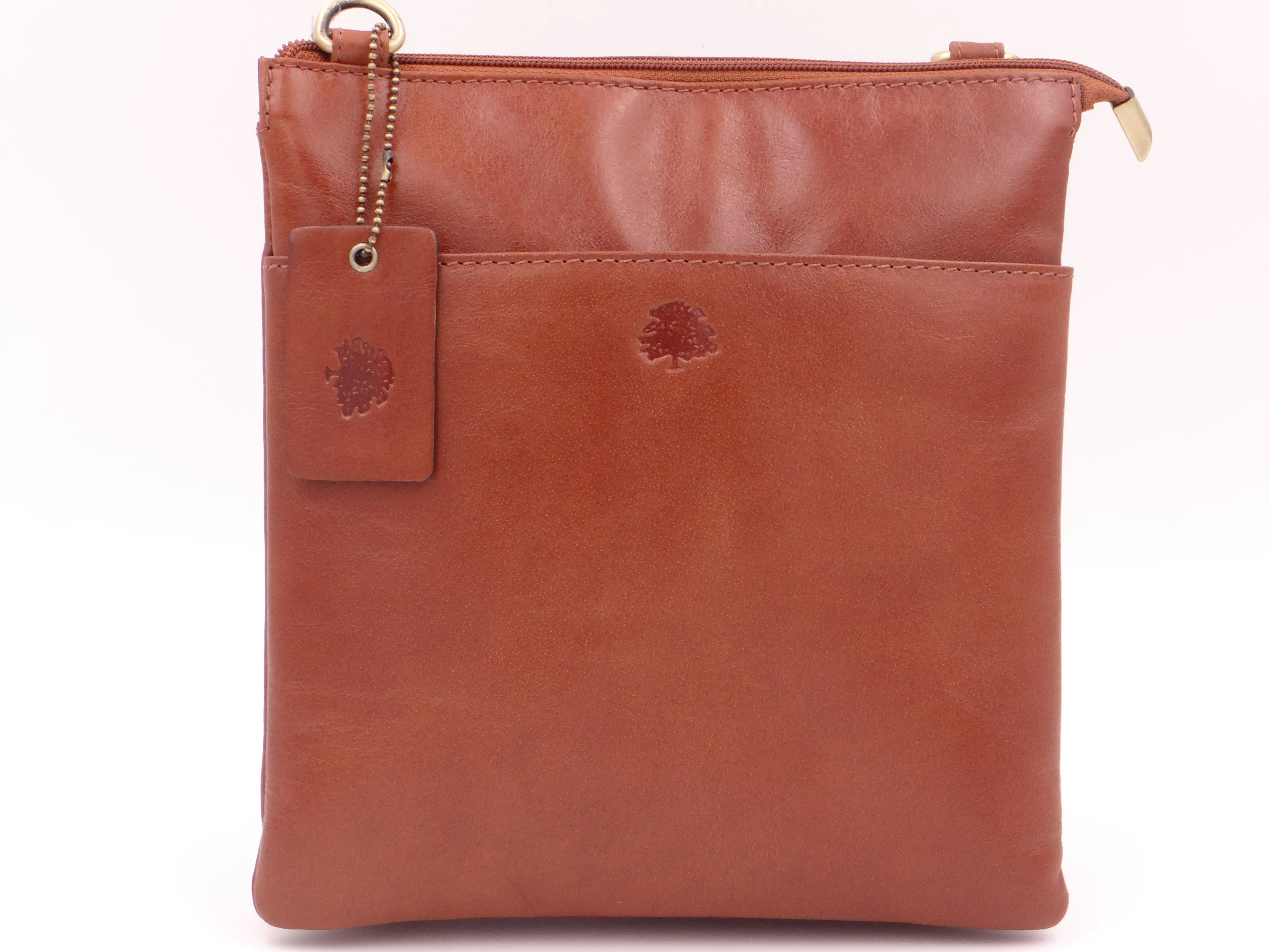 Second Nature Leather Handbag With Shoulder Strap ST31