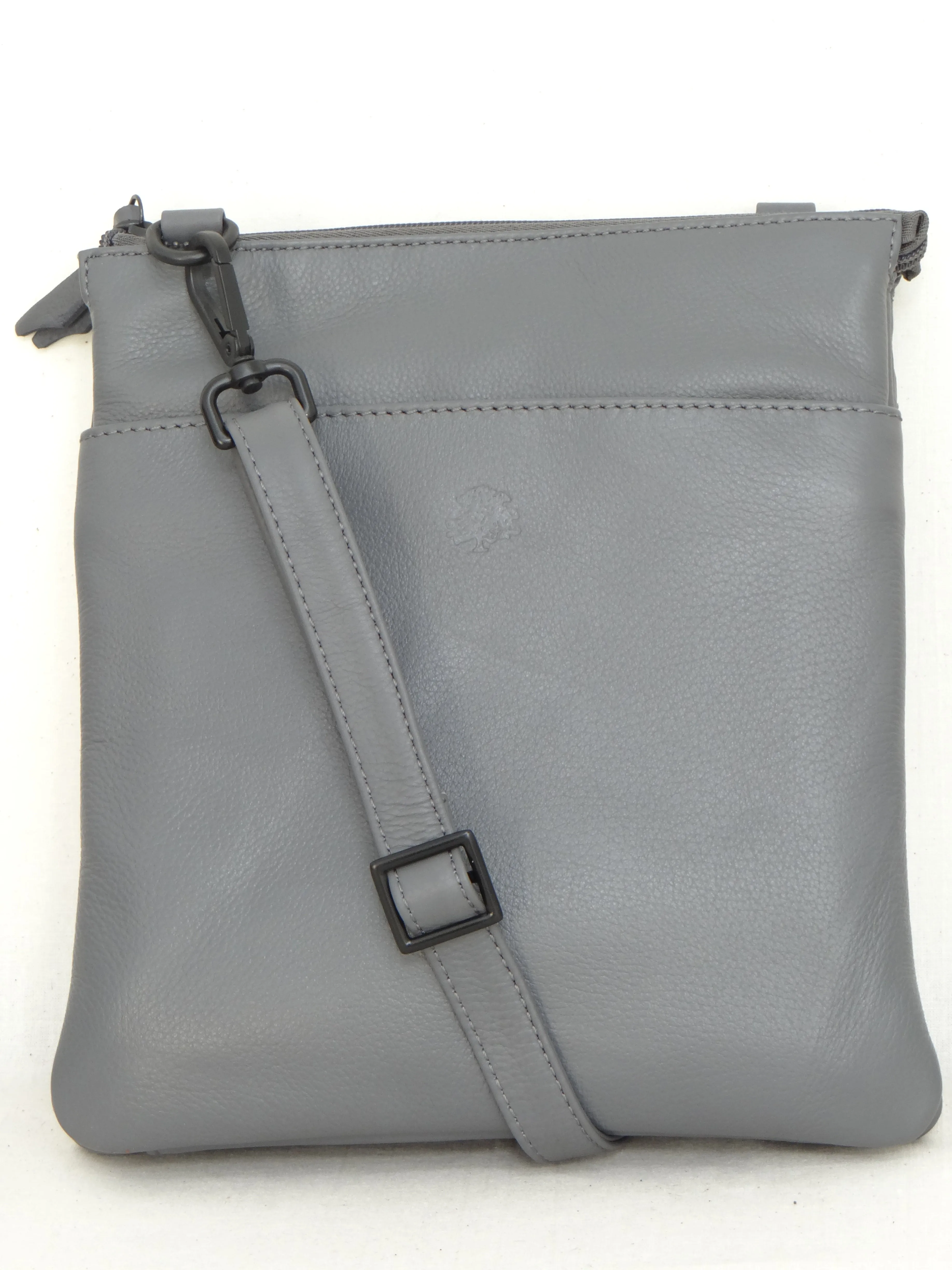 Second Nature Leather Handbag With Shoulder Strap ST31
