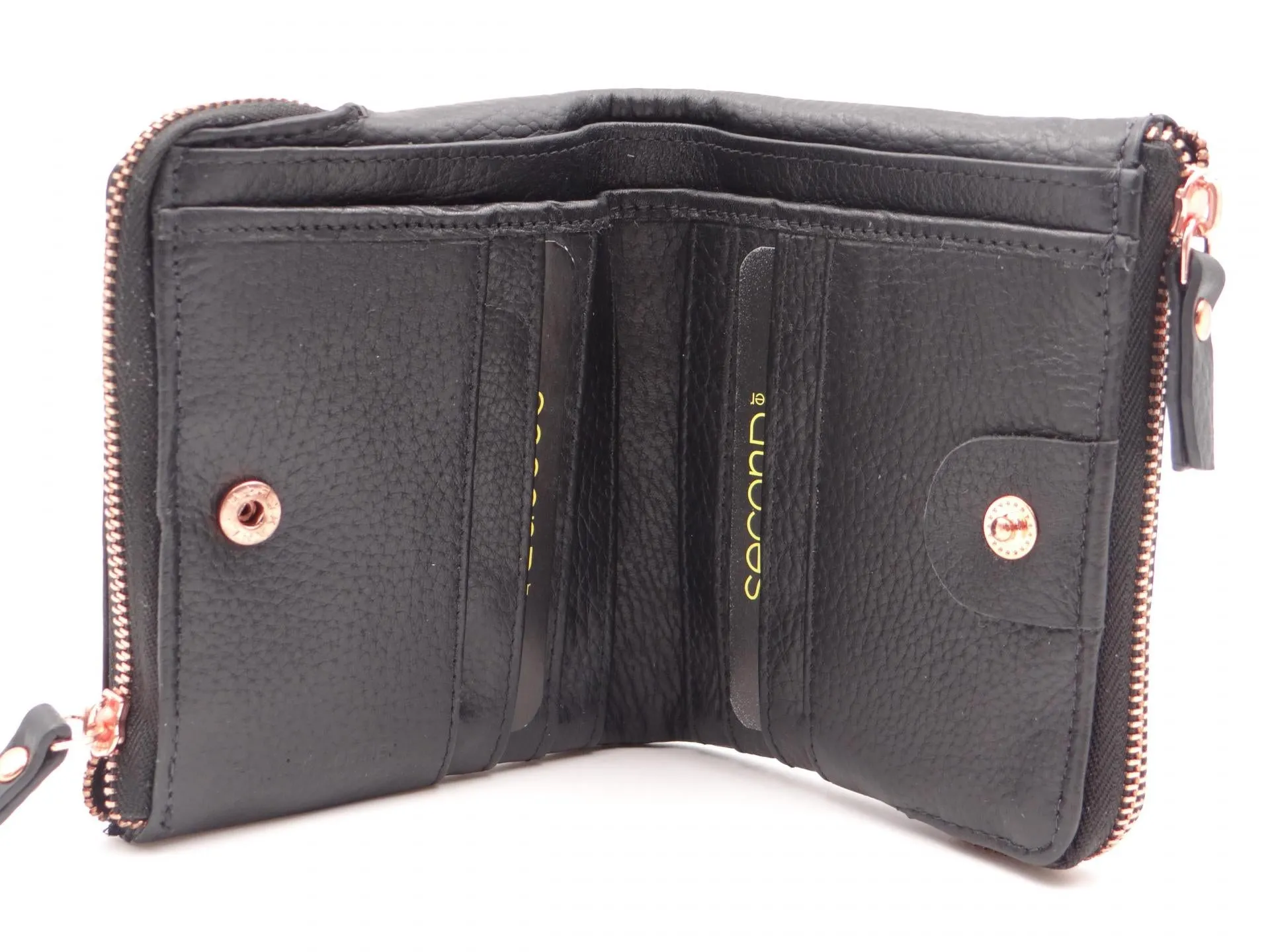 Second Nature Satch Small Fold Out Leather Wallet sw45