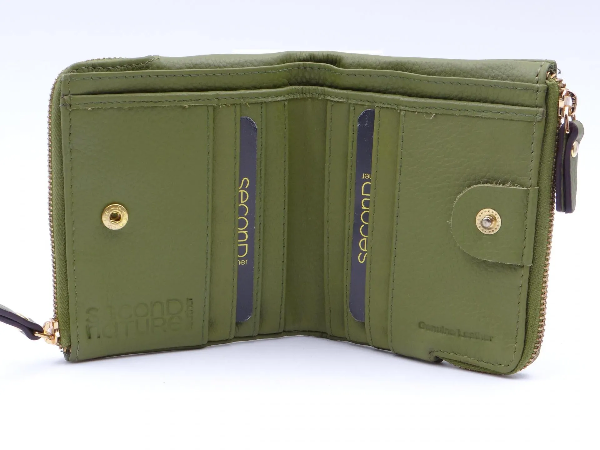 Second Nature Satch Small Fold Out Leather Wallet sw45