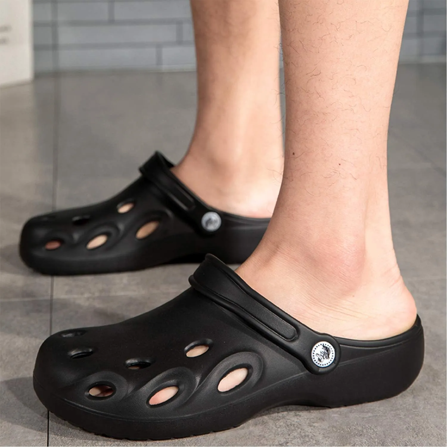Unisex-Adult Classic Clog Lightweight Non-Slip Garden Clogs Mules Quick-Drying Sandals for Men Women