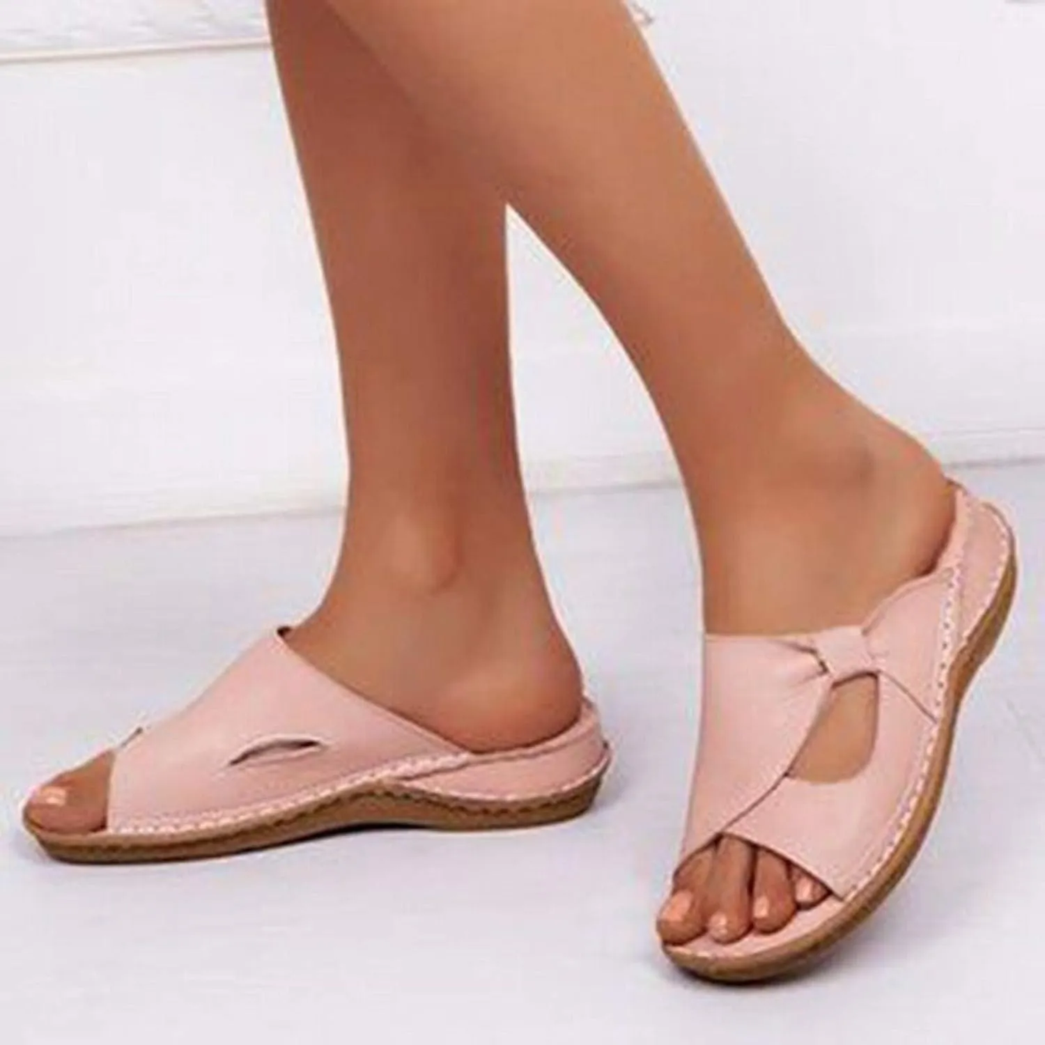 Womens Summer Slippers Faux Leather Open Toe Flats Casual Non Slip Shoes Beach Walking Slides Comfortable Wide Width Flats Outdoor Slippers Retro Style