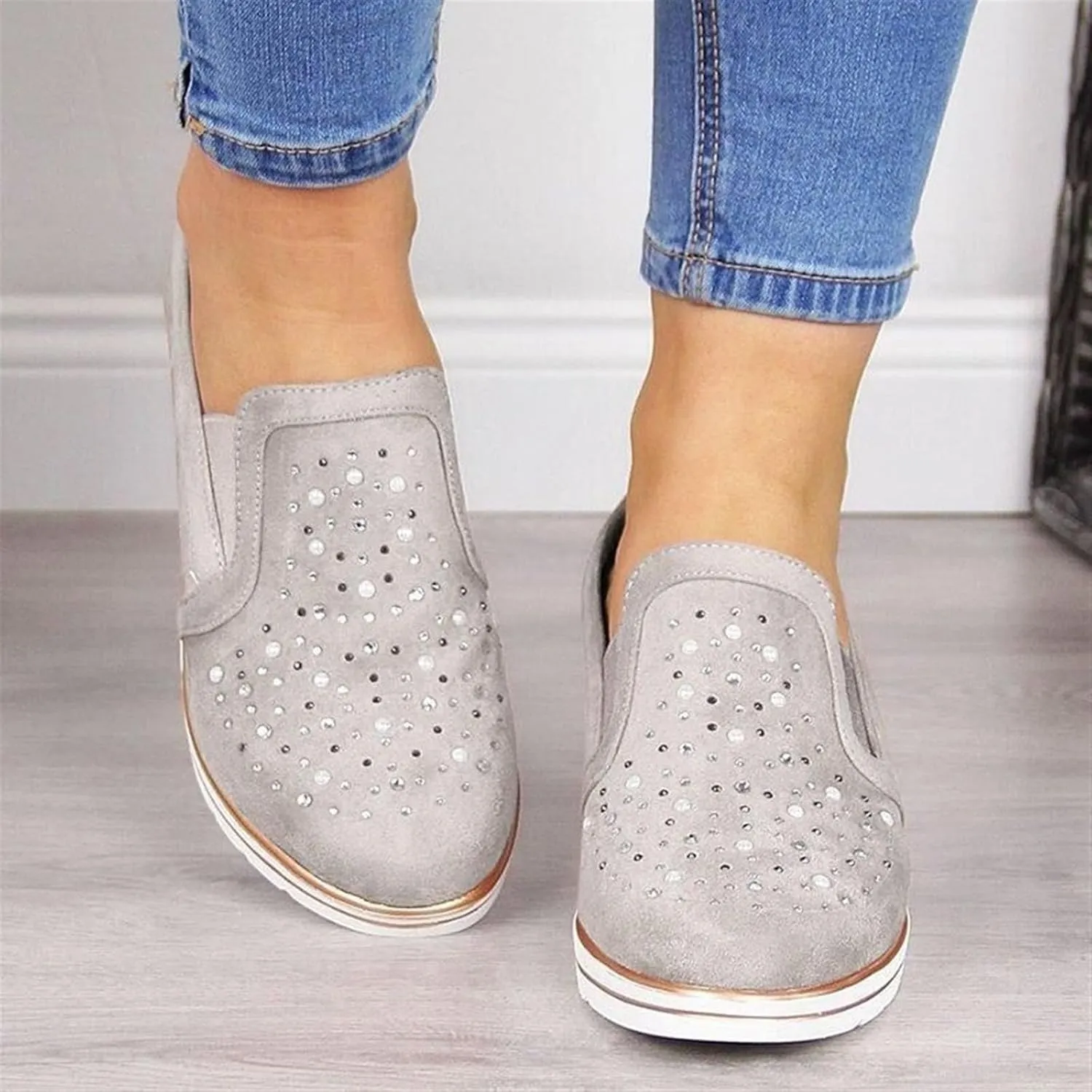 Women's Wedges Canvas Suede Shoes Rhinestones Platforms Round Toe Slip On Loafers Casual Low-top Lightweight Breathable Orthotic Loafers Running Walking Sneakers